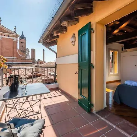 Medieval Tower * Boloňa